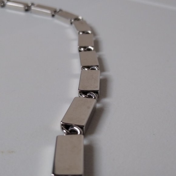 Vintage Trifari Rectangular Metal Link Necklace 24 Inches - Picture 8 of 12